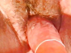 Azgın olgun orospular yumruklu ve yapay penis becerdin ve üzerinde siyah horoz emmek